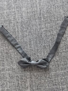 Classic Black Woven Bow Hair Tie